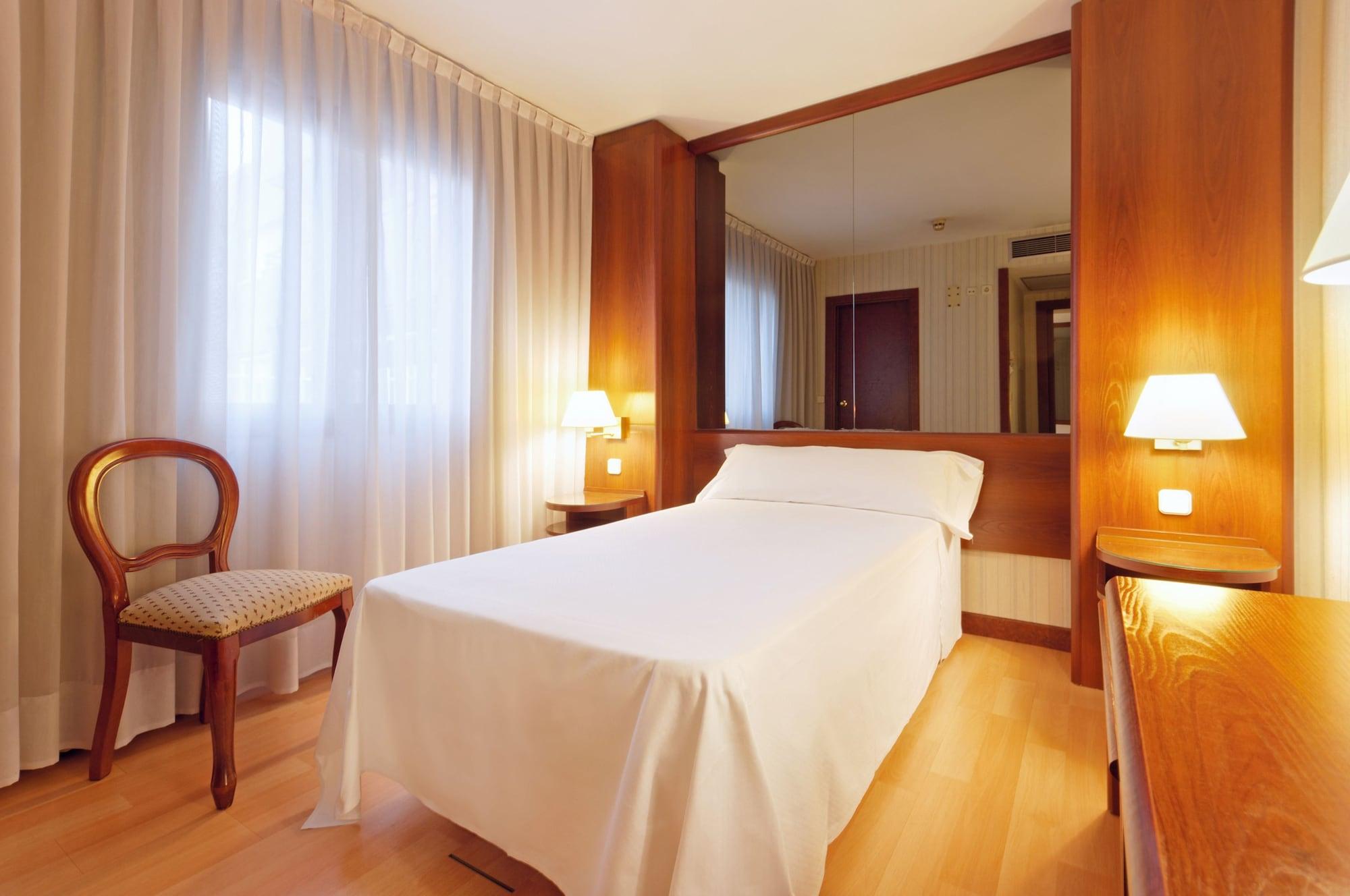 Hotel Madrid Leganes Affiliated By Melia Kamer foto