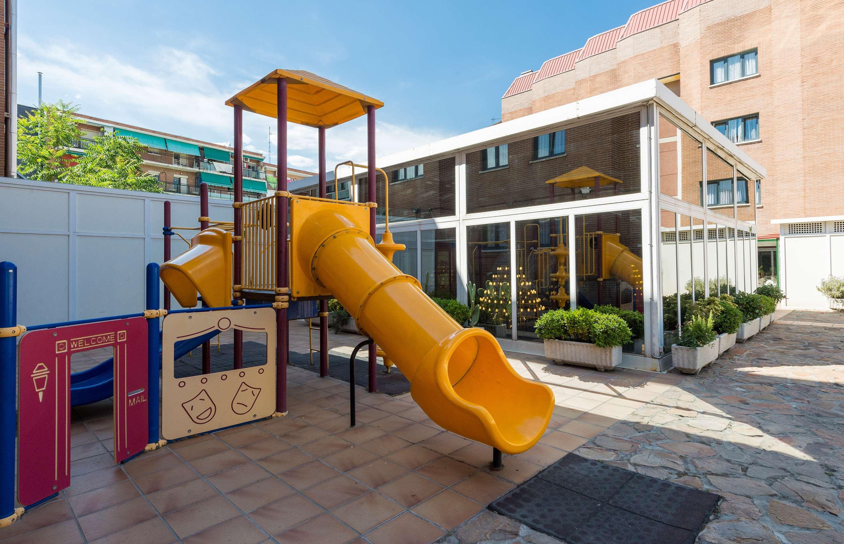 Hotel Madrid Leganes Affiliated By Melia Buitenkant foto