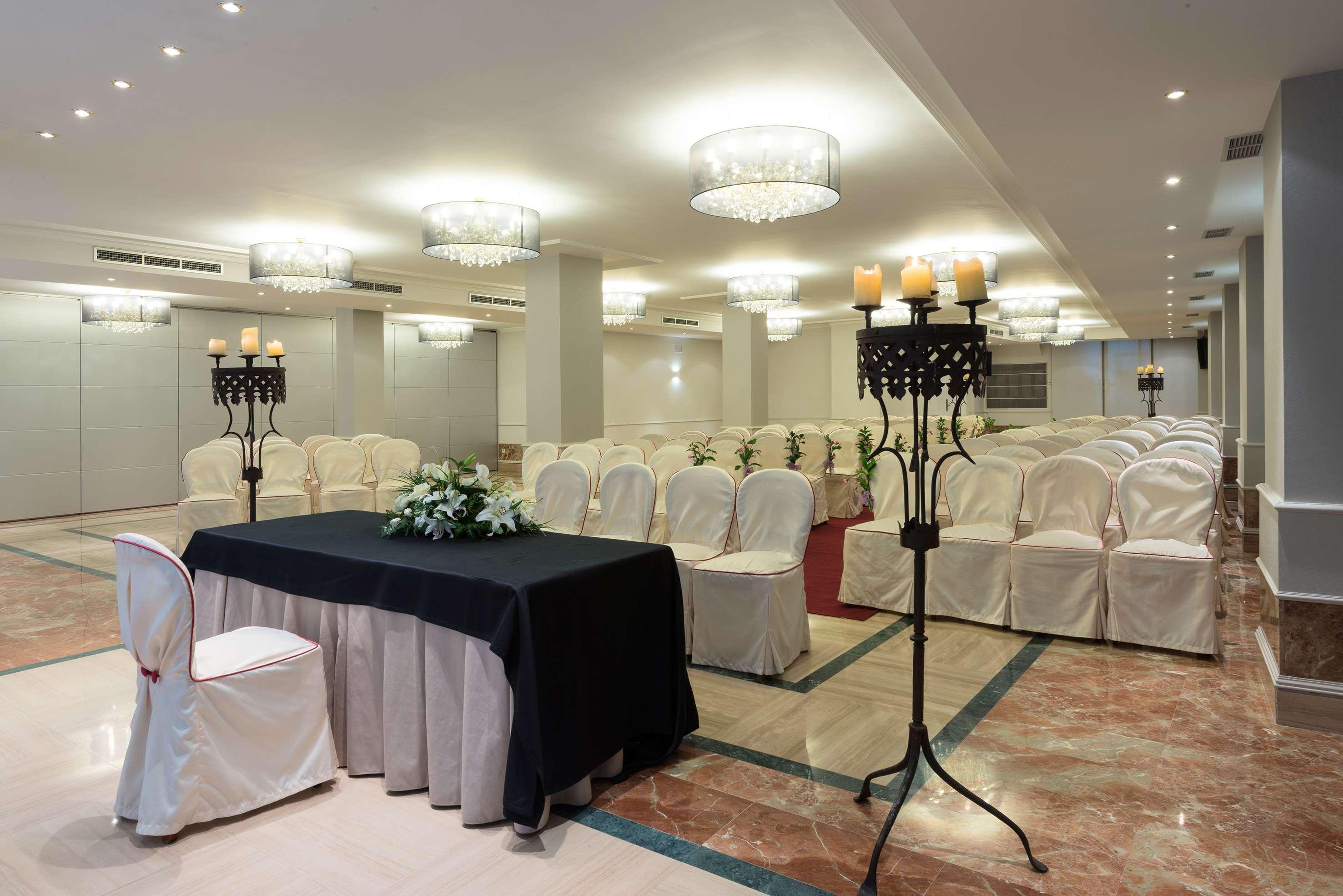 Hotel Madrid Leganes Affiliated By Melia Buitenkant foto