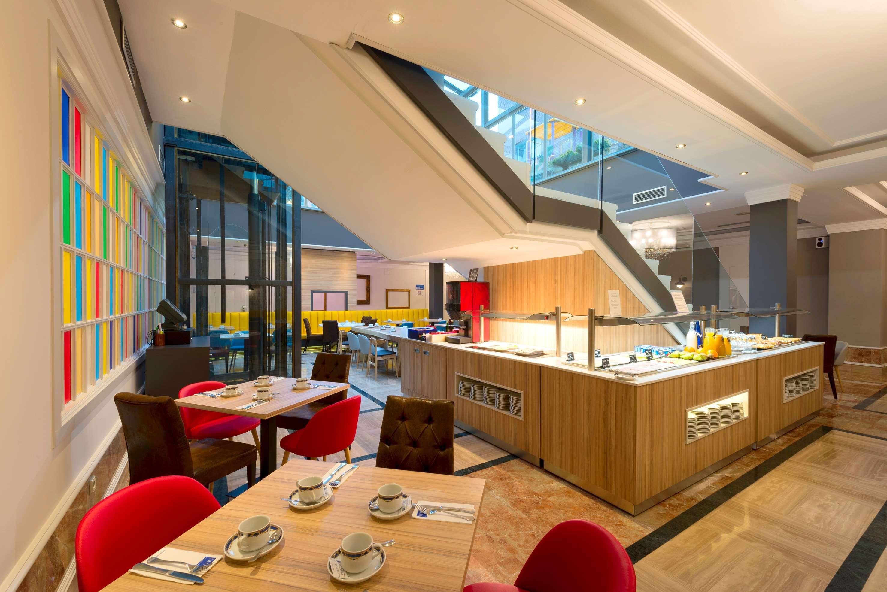 Hotel Madrid Leganes Affiliated By Melia Buitenkant foto